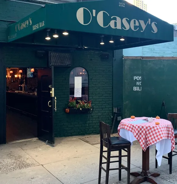 themed bars O'Casey's Times Square