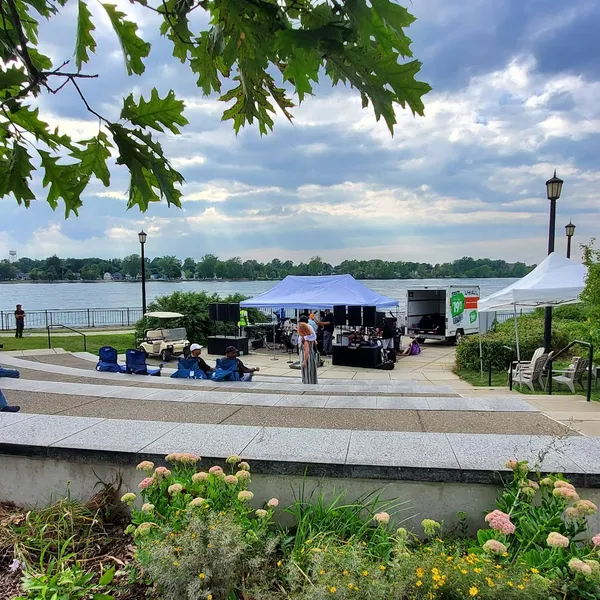 Kid-friendly bike trails Broderick Park