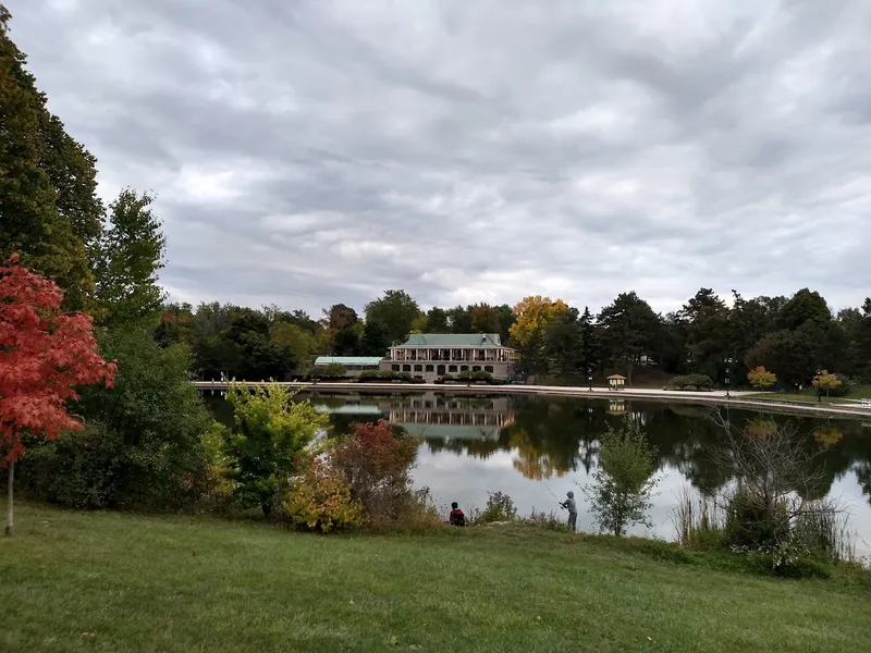 outdoor activities Delaware Park Rose Garden