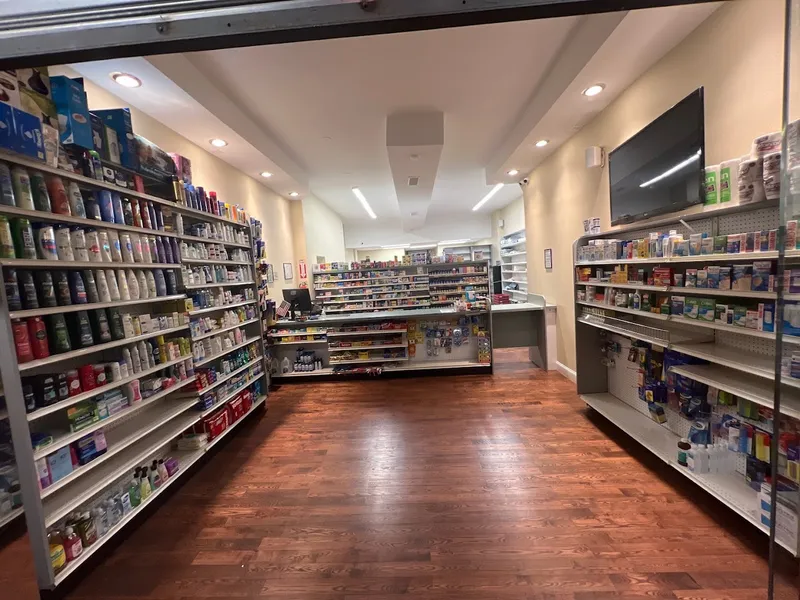 pharmacies New Roc Pharmacy