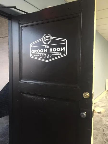 The Groom Room Men’s Spa Lounge