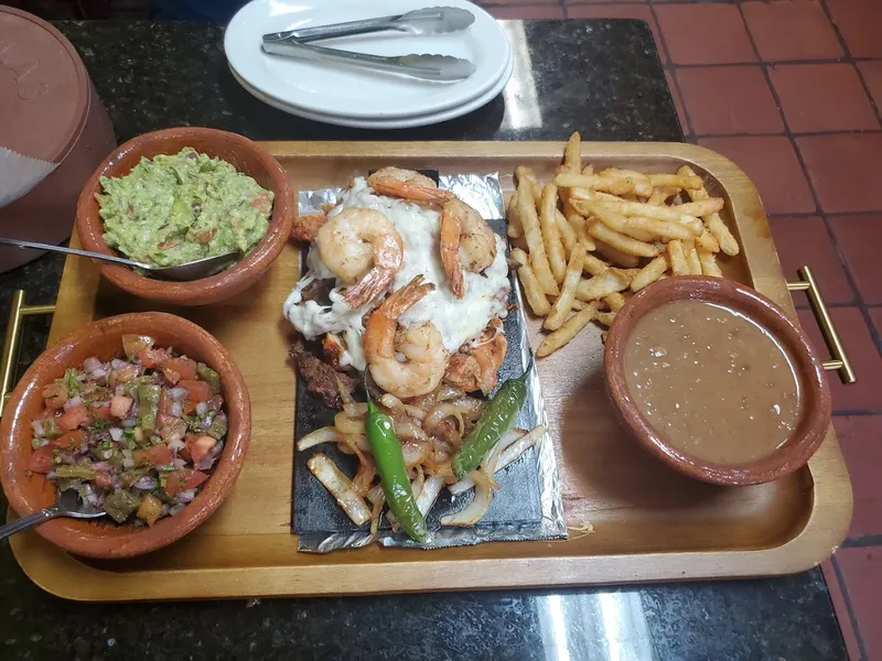 chicken fajitas Gran Rodeo Bar and Grill