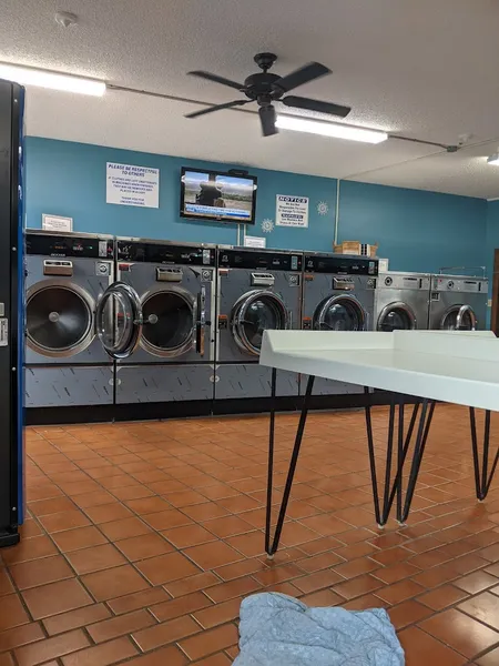 dry cleaning University Laundromat