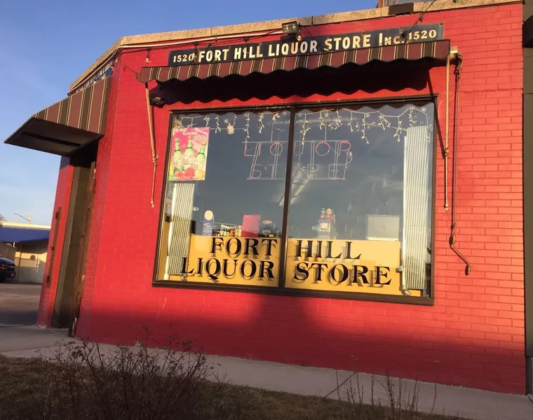 Fort Hill Liquor Store