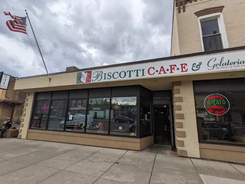 strawberry cake Biscotti Cafe & Pastry Shop