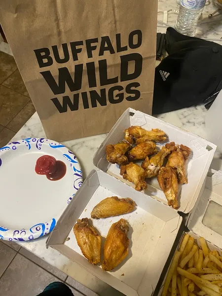 Buffalo Wild Wings 'GO'