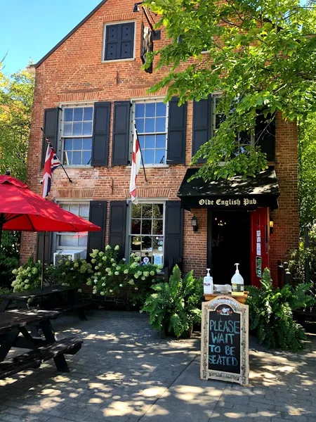 hidden restaurants The Olde English Pub and Pantry