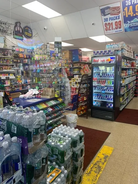 grocery stores Syracuse Market