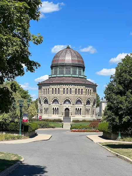 Historical sites Nott Memorial