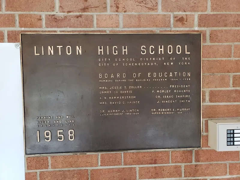 photo spots Schenectady High School