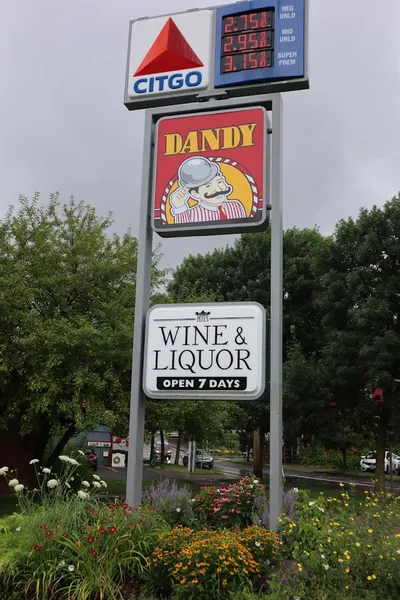 candy stores Dandy Mini Mart