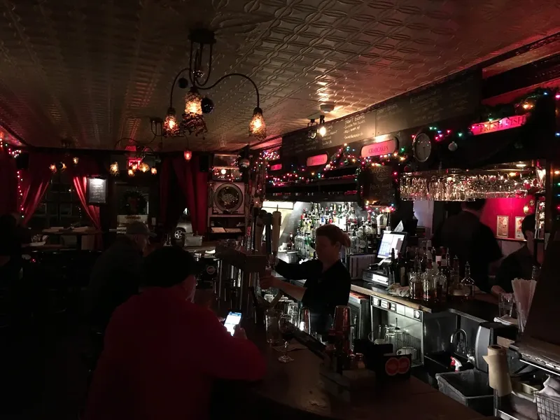 Maxie's Supper Club & Oyster Bar