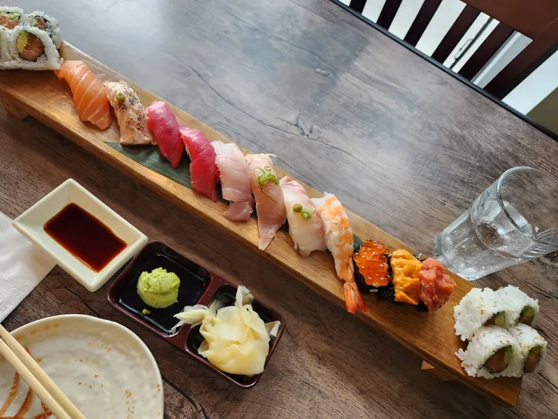 Japanese restaurants Sushi Beluga (Long Beach)