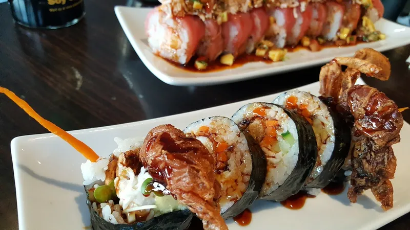 Japanese restaurants Sushi on Fire