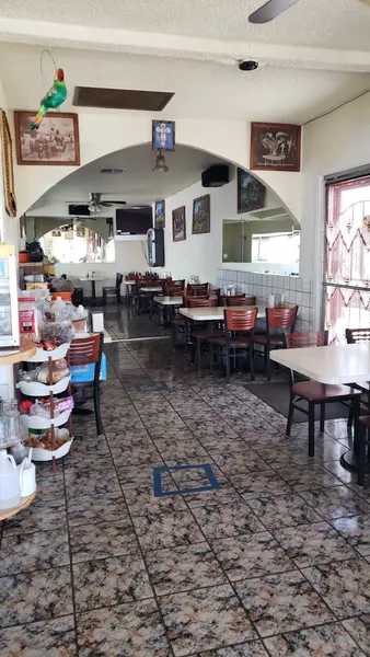 El Saucito Restaurant