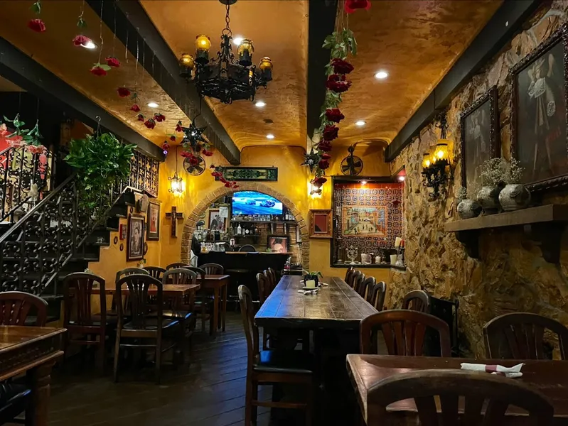 mexican restaurants Huapangos