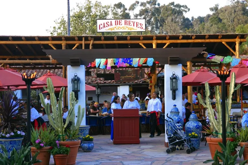 mexican restaurants Casa de Reyes