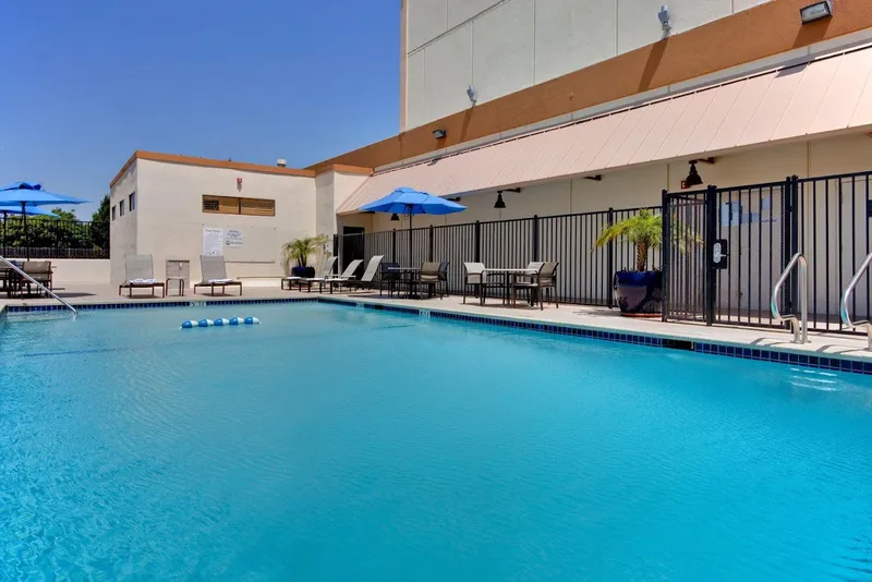 hotels Holiday Inn Los Angeles - LAX Airport, an IHG Hotel