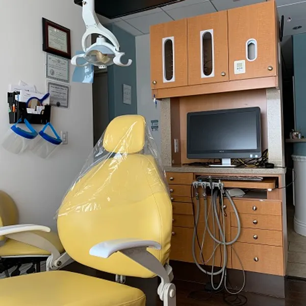 dental clinics Willow Dental Health Center