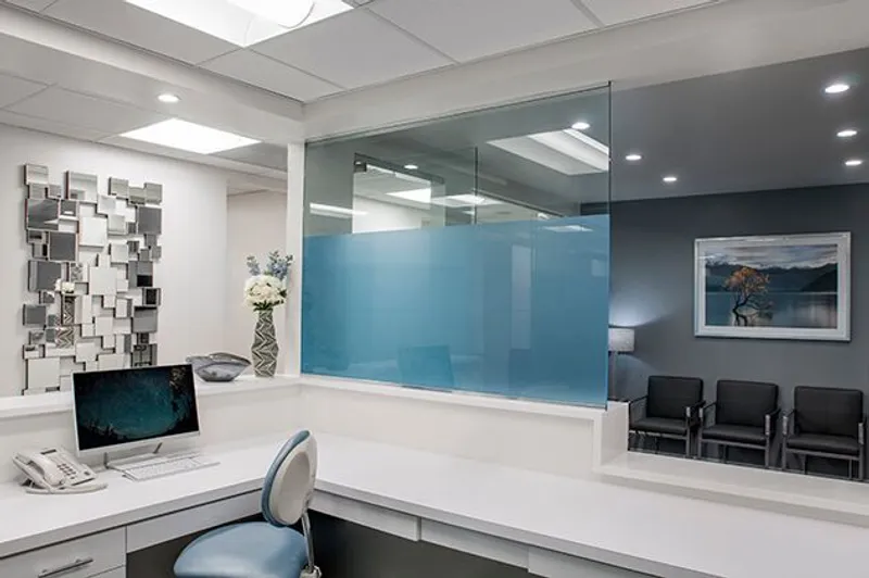 dental clinics Woodland Hills Dental Arts