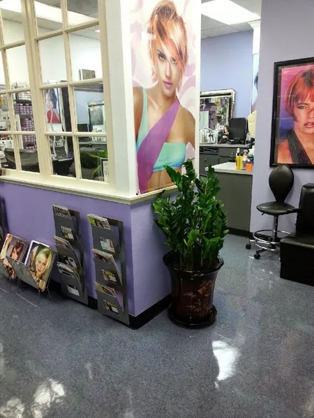 hair salons A Work of Art Hair Studio; Art Michel in Woodland Hills