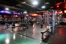 Best of 12 gyms in Van Nuys Los Angeles