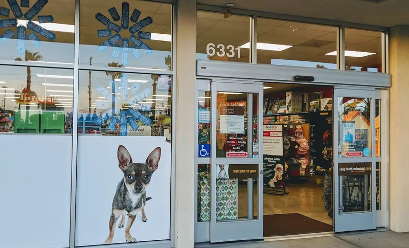 pet stores Unleashed by Petco