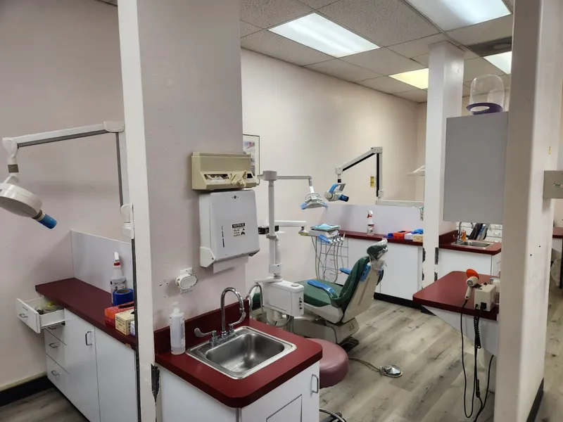 dental clinics Reseda Dental Office