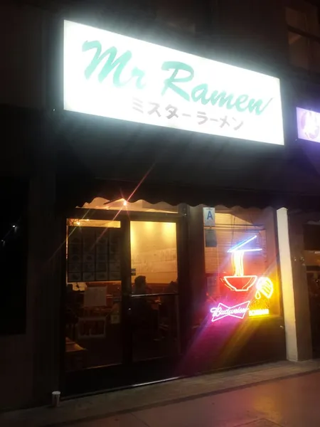 restaurants Mr. Ramen