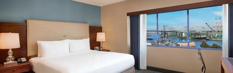 Hotels with restaurants Crowne Plaza Los Angeles Harbor Hotel, an IHG Hotel