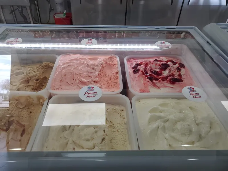 ice cream shops La Michoacana Premium