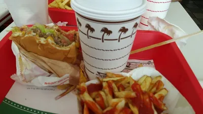 Best of 13 fast food restaurants in Van Nuys Los Angeles