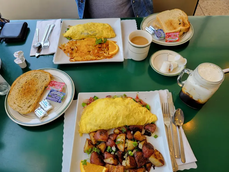 Sandwiches restaurants Mel's Drive-In in Sherman Oaks