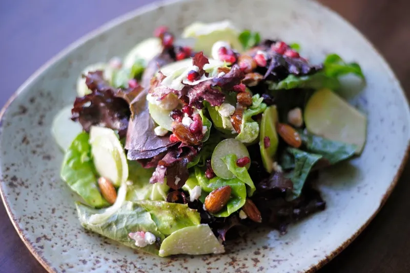 Salad restaurants Tender Greens