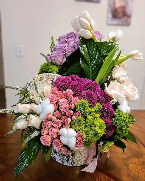 florist Lily’s Bouquet