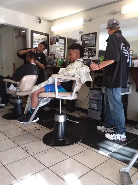 barber shops Fruitvale Barbers