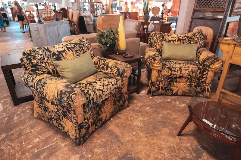 Consignment Classics Home Furnishings