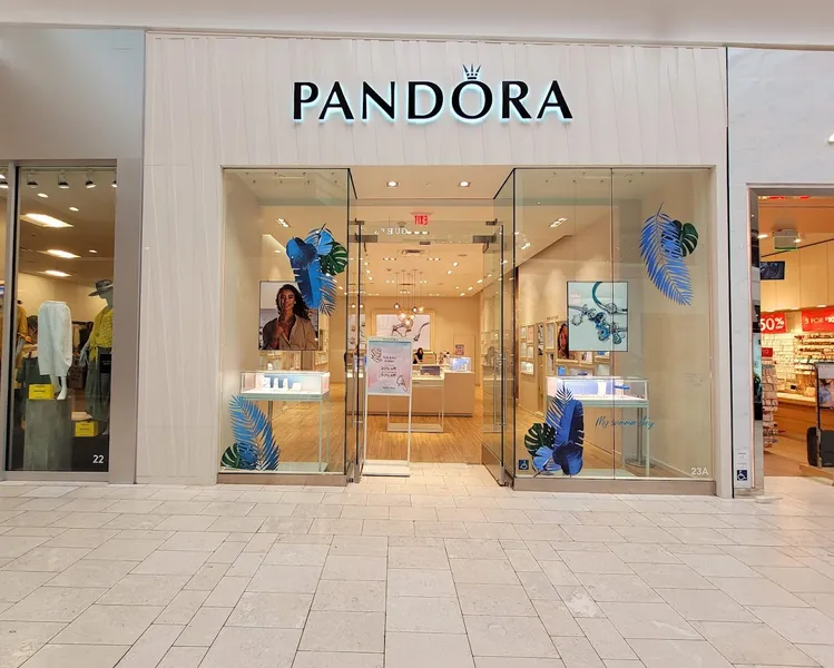 jewelry stores Pandora Jewelry in Sherman Oaks