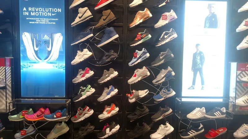 mens shoe stores Foot Locker