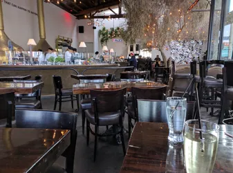 Top 19 kid-friendly restaurants in Sherman Oaks Los Angeles