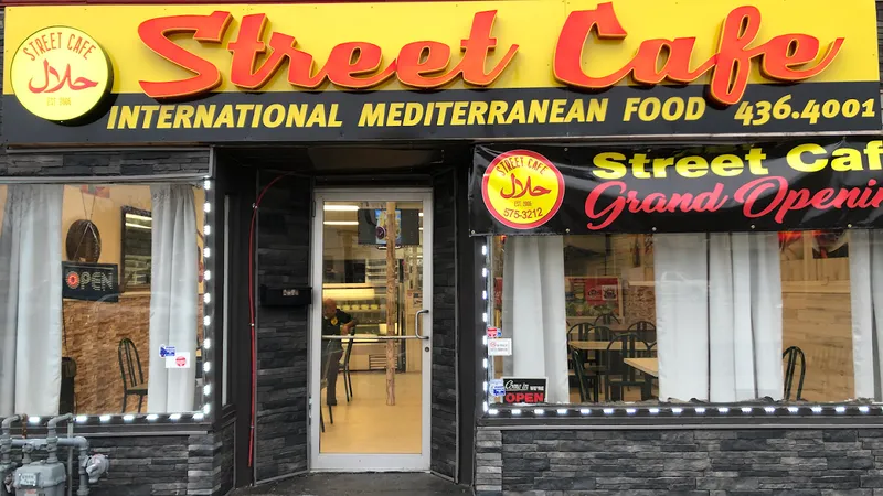 Street Cafe & Halal Foods