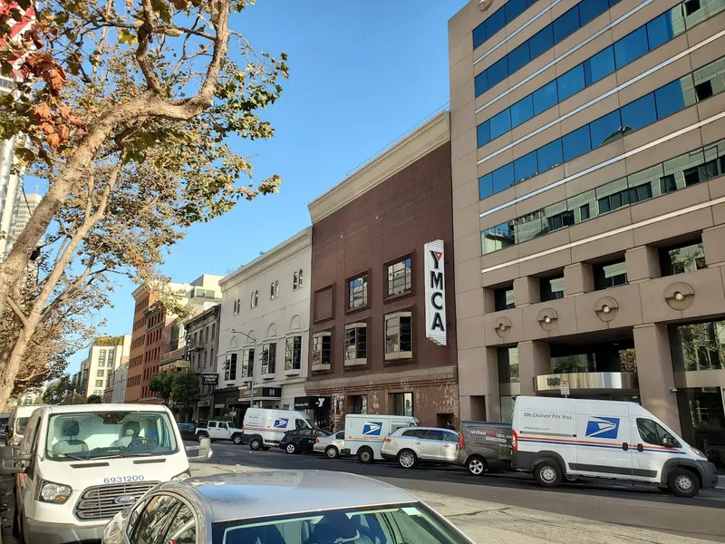 kids fitness classes Embarcadero YMCA