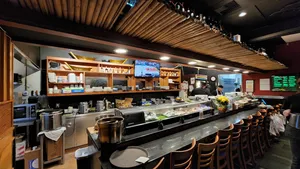 Tuna restaurants in Sherman Oaks Los Angeles