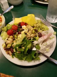 salads in Van Nuys Los Angeles