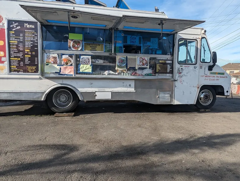 food trucks Tacos Los Amigos