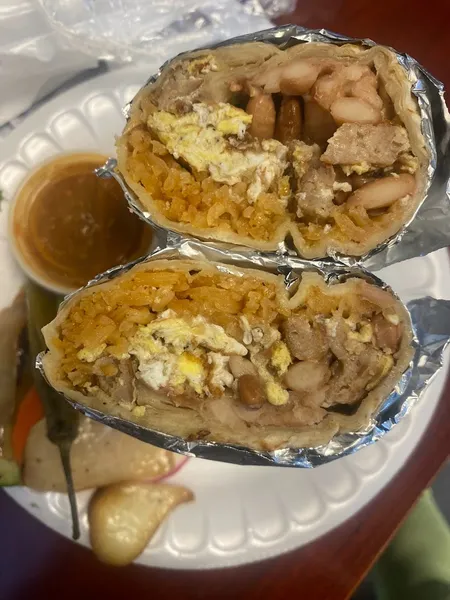 Tacos Lupita (Taco Truck)