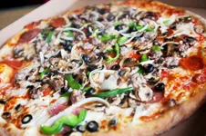 Top 11 pizza places in Richmond District San Francisco