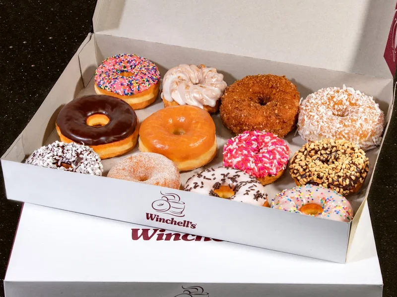 Top 32 donuts shop in Los Angeles
