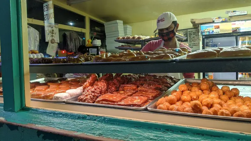 Marie's Donuts