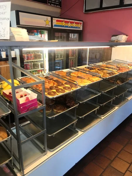 Best of 20 donuts shop in Oakland